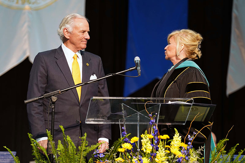 Gov. McMaster speaks with President Fore