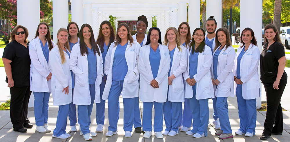 A group of surgical technology students 