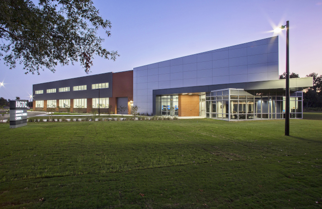 Advanced Manufacturing Center in Conway